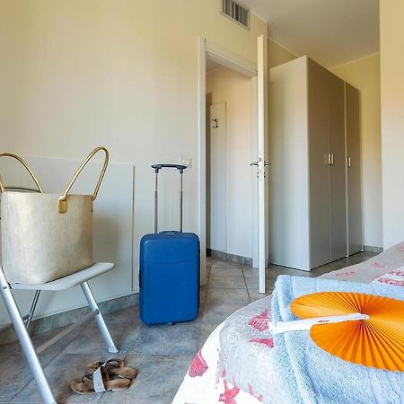 Residence Greco San Bartolomeo Al Mare Exterior foto
