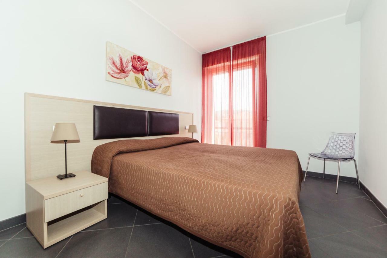 Residence Greco San Bartolomeo Al Mare Exterior foto