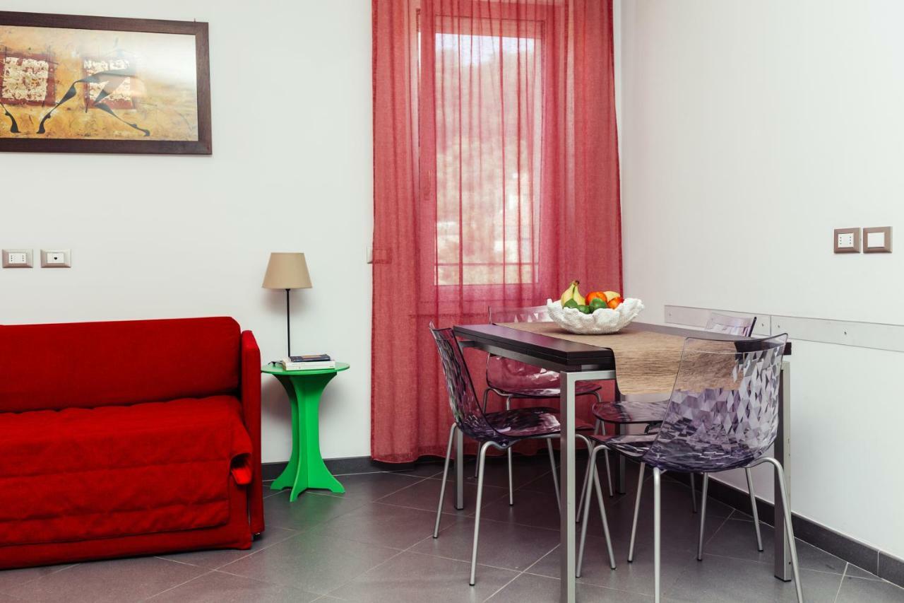 Residence Greco San Bartolomeo Al Mare Exterior foto