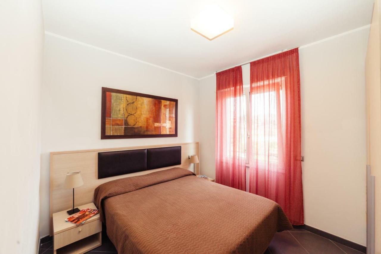 Residence Greco San Bartolomeo Al Mare Exterior foto