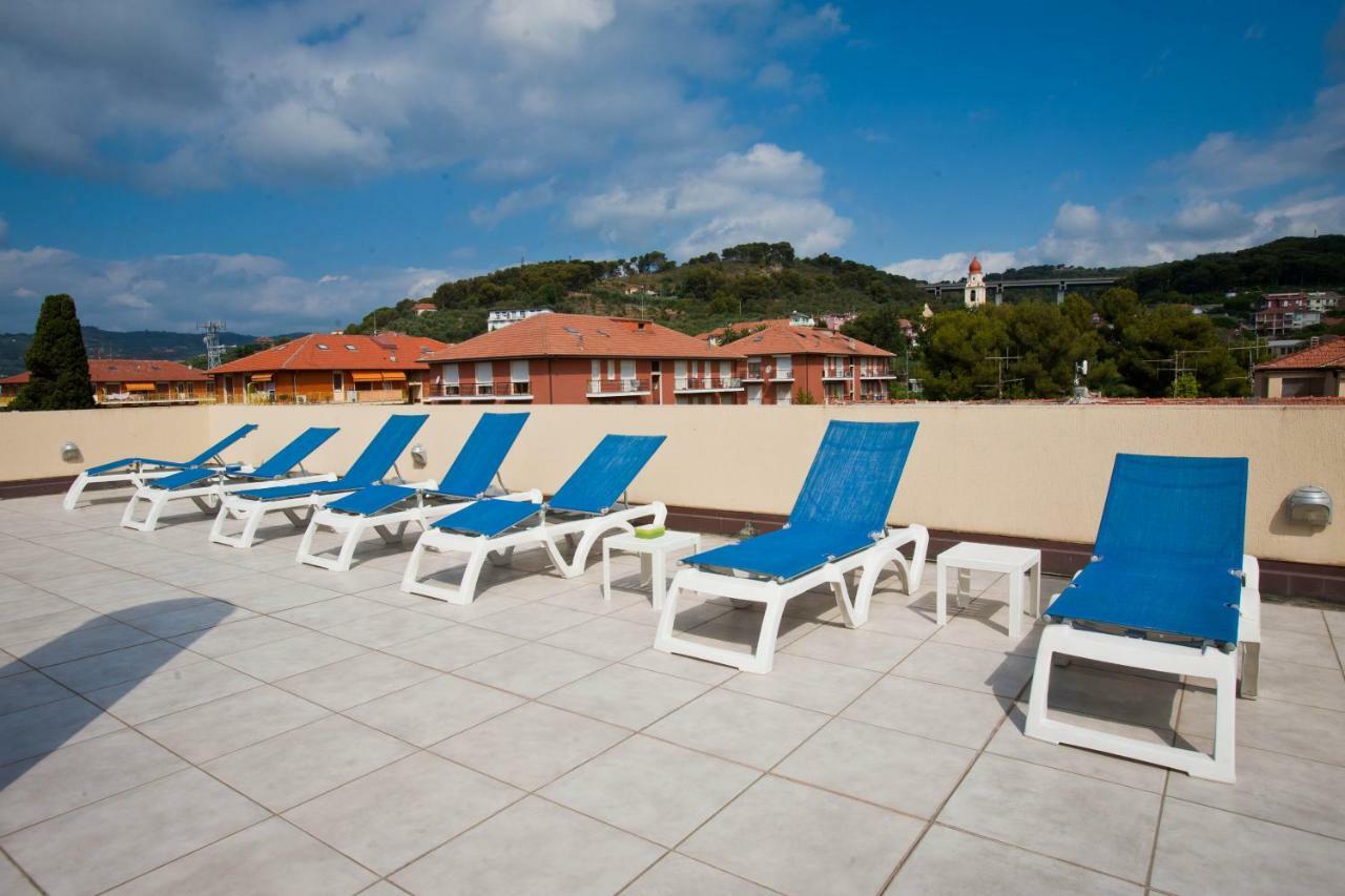 Residence Greco San Bartolomeo Al Mare Exterior foto